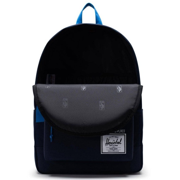 Herschel Milwaukee Bucks Limited City Edition XL Classic Backpack bag basketball - Picture 3 of 8